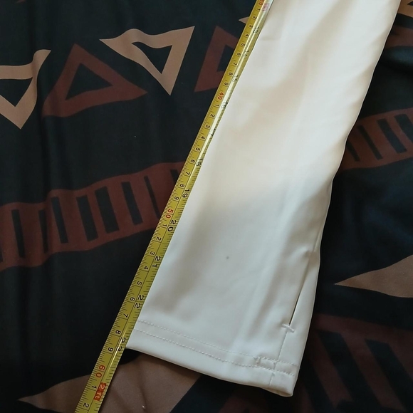 Fabletics Gym Set - Picture 8 of 8